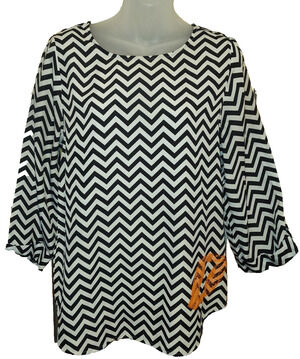 Bamboo Women’s Black White Chevron Casual Loose Style Tunic Top Size M BG28